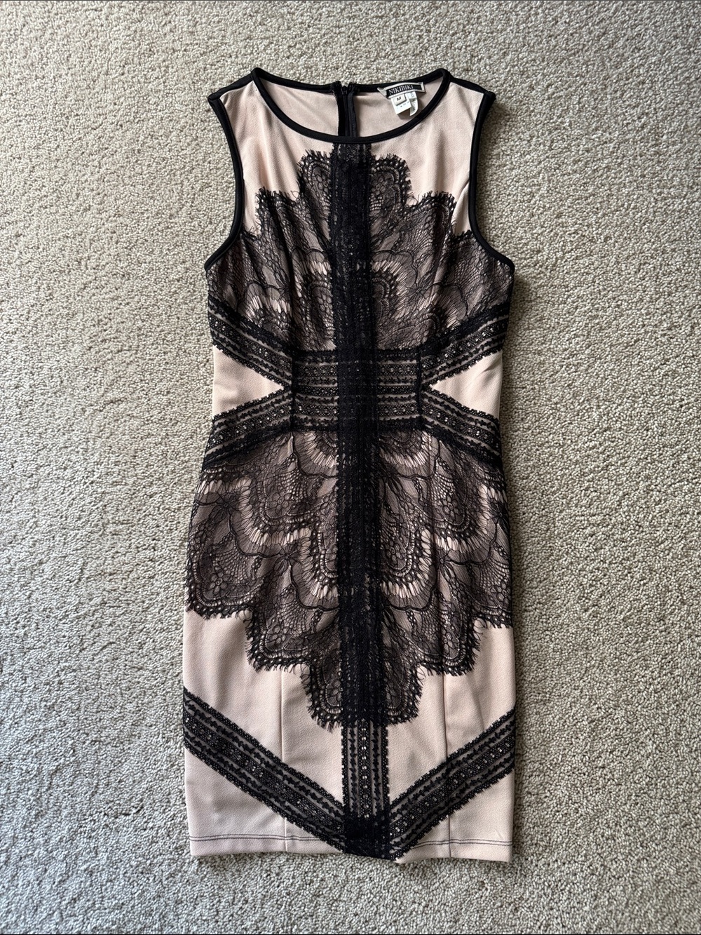 Sleeveless Black Lace Appliqué Sheath Dress in Blush Tan